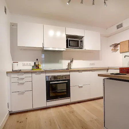 Appartement A La Devino *