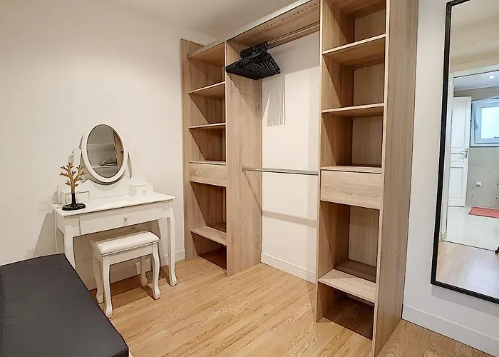 A La Devino * Fréjus